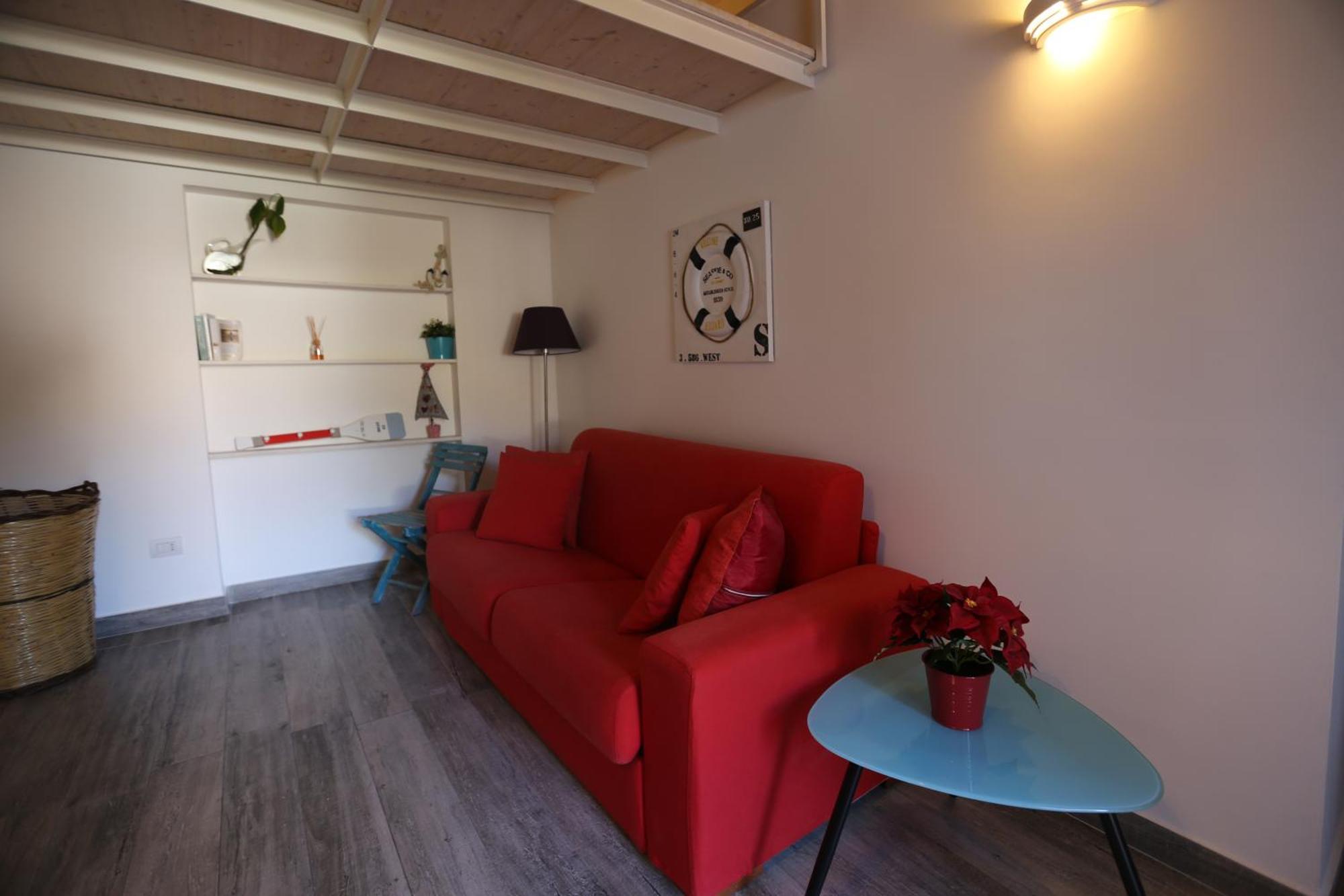 Reggine Holiday Apartments サンタニェッロ 部屋 写真